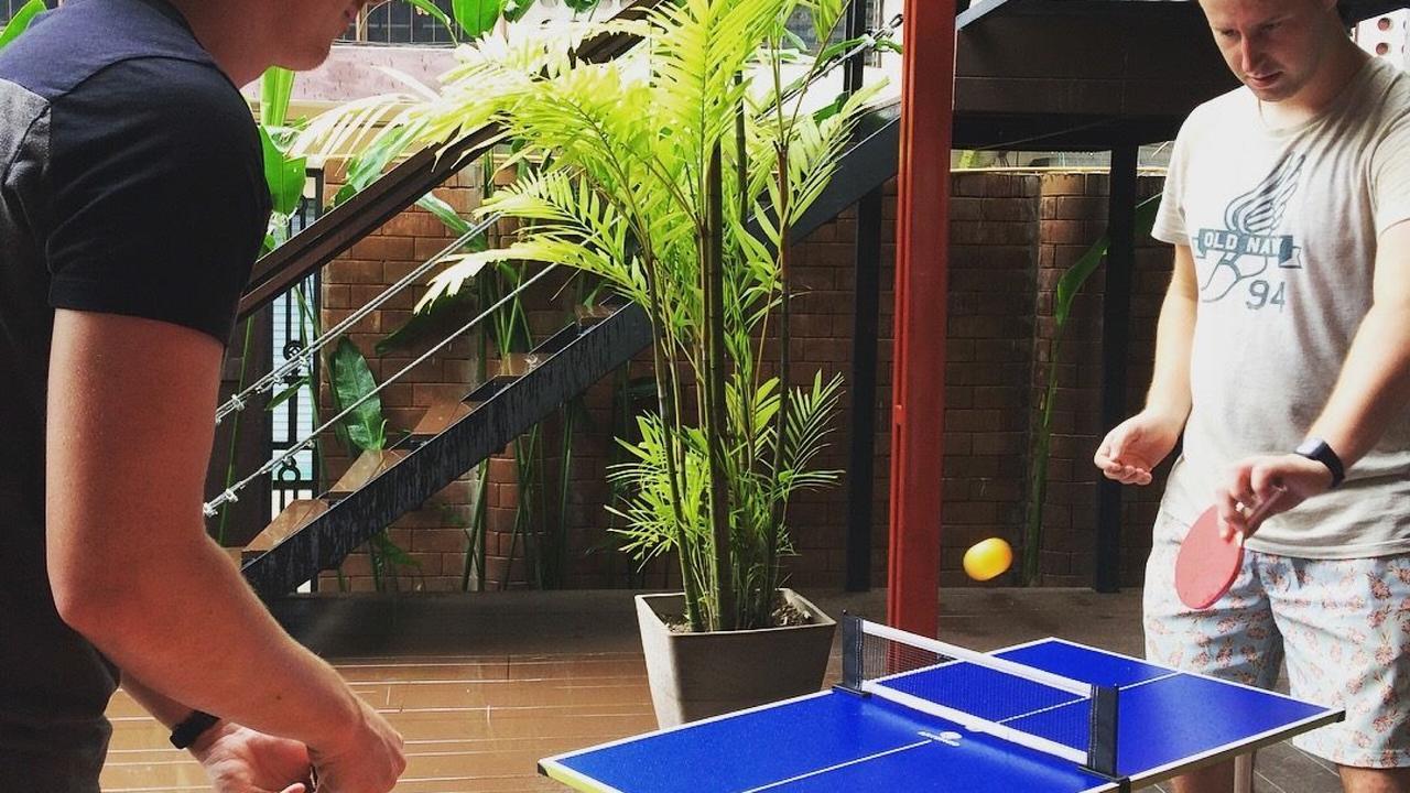 At Box Hostel Chiang Mai Extérieur photo
